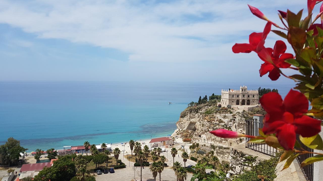 Chez Moi Tropea Centro Bed & Breakfast ภายนอก รูปภาพ