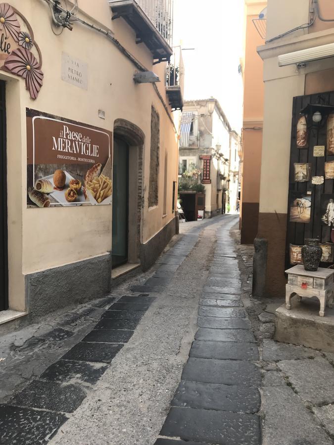 Chez Moi Tropea Centro Bed & Breakfast ภายนอก รูปภาพ